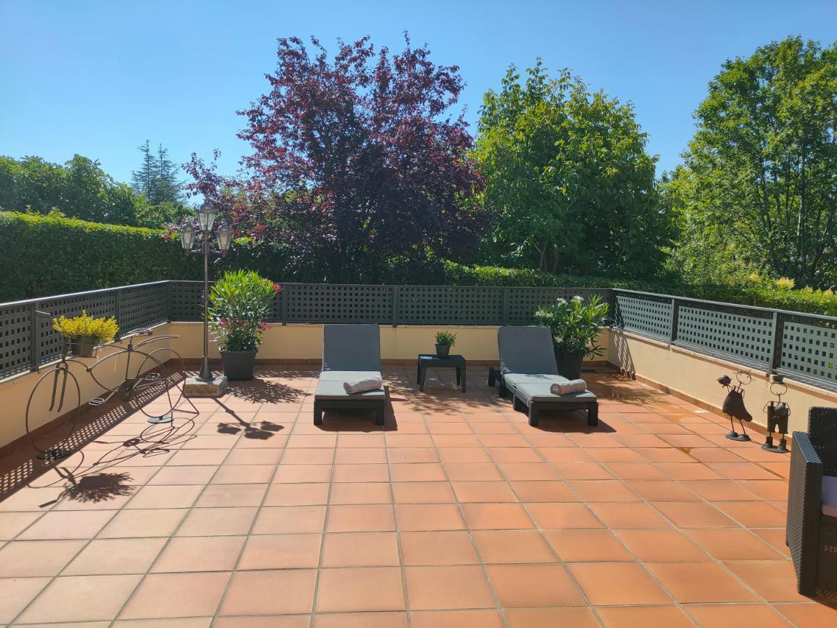 Loft Abantos - 120M2 Mas Terraza Y Jardin Independiente San Lorenzo de El Escorial Exteriér fotografie